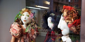 Expozitia „Mitologii Textile” itinerată la Veneția