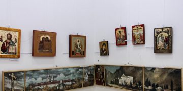 Creart Expoziție „Coloanele Cerului”