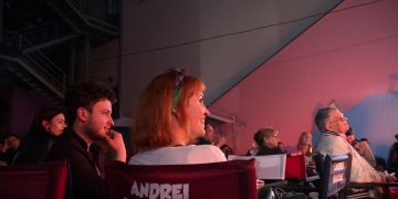 Festivalul DELL' ARTE - Ziua Necunoștinței